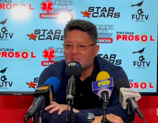 Jafet Soto no perdonó en conferencia de prensa.