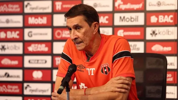 Guimaraes fue campeón en Alajuelense.