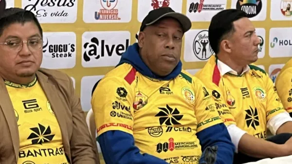 Hernán Medford está actualmente en el Marquense de Guatemala.