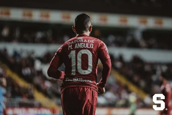 Marvin Angulo, a un paso de entrar a prestigiosa lista de jugadores con 100 goles en torneo tico (Saprissa)