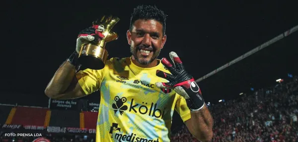 Leo Moreira - Alajuelense 