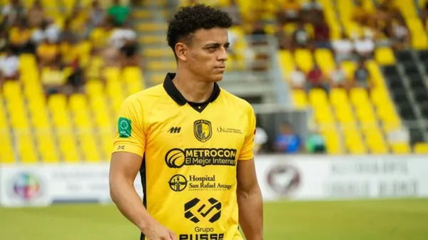 Yeison Molina es del interés de Hernán Medford. (