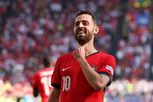 Bernardo Silva perdió lugar en la consideración de Roberto Martínez (Getty Images).