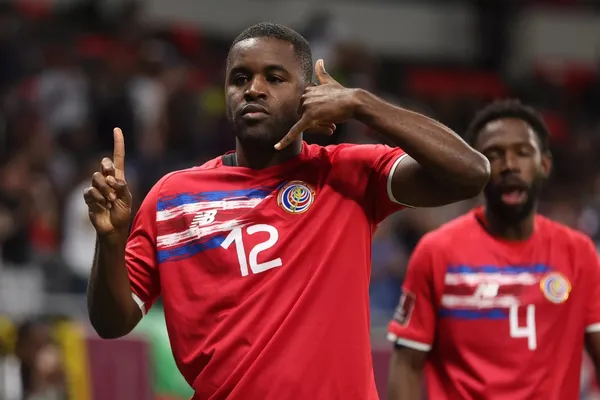 Jugadores del Saprissa revelan el futuro de Joel Campbell