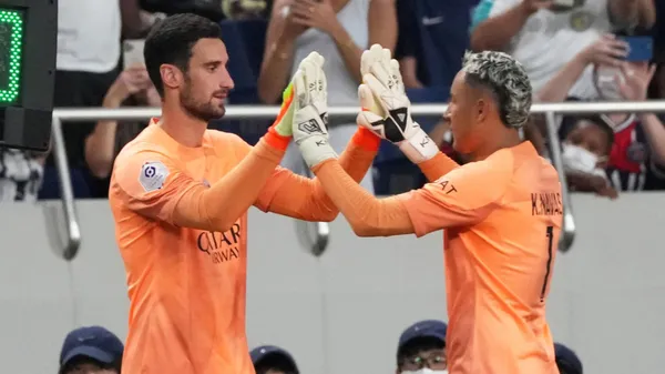 Sergio Rico también está en carpeta del Barcelona. (