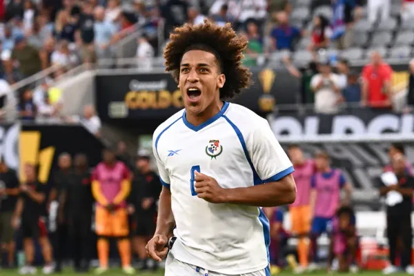 Adalberto Carrasquilla - Selección Panamá