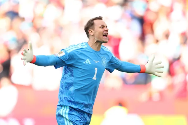 Manuel Neuer celebrando el tanto del 1-1 parcial en Toronto (Getty Images).