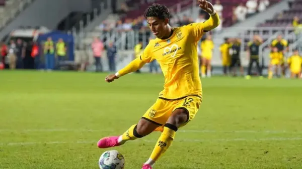 Álvaro Zamora en el Aris de Grecia