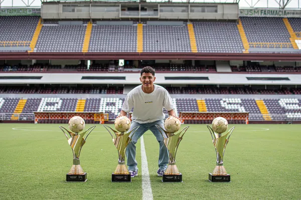 Warren Madrigal - Deportivo Saprissa