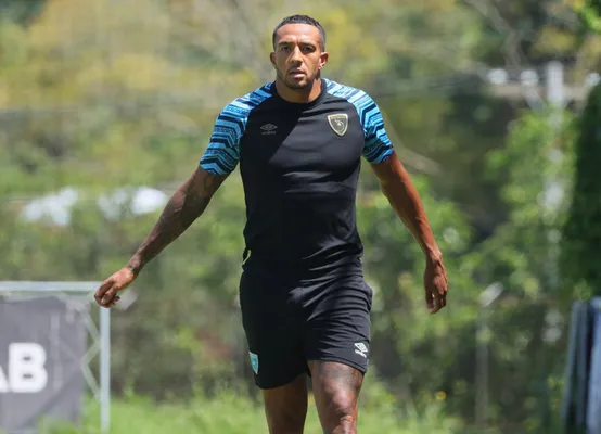 Al ser fecha FIFA, Guatemala recupera a importes legionarios como Nathaniel Méndez-Laing, Rubio Rubín, Aaron Herrera, Darwin Lom, Oscar Santis o Rodrigo Saravia. (