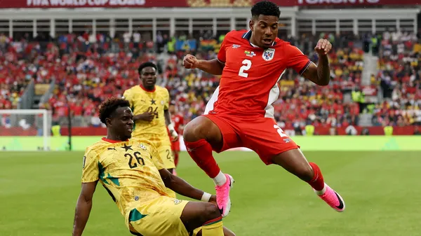 Panamá quedó al borde del abismo tras la caída agónica en el debut (Getty).