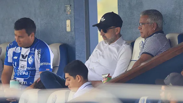 Leonardo Vargas junto a Osael Maroto en el "Fello" Meza. (