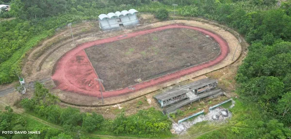 El Nuevo Estadio de Limón se encuentra completamente abandonado (David James).