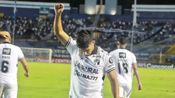 Antonio Chucho López - Comunicaciones