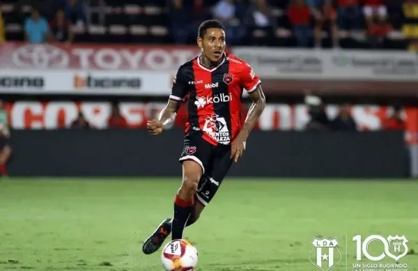 Henry Figueroa esquivó el control de dopaje y pagó las consecuencias (LDA).