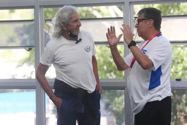 El Mágico junto al Bolillo Gómez. (