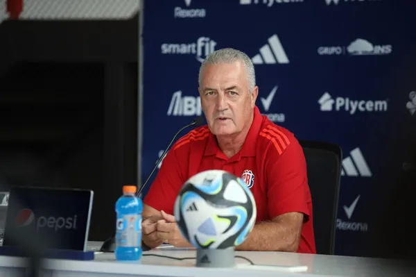 Gustavo Alfaro - Selección Costa Rica