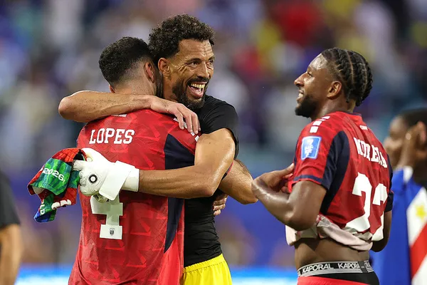 Vozinha le dio a Cabo Verde un punto histórico en su debut mundialista (Getty Images).