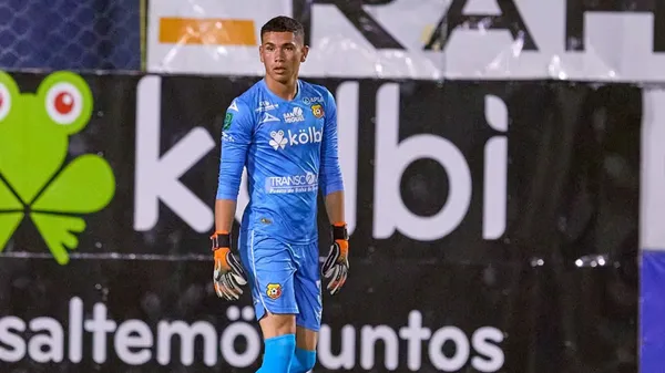 Steven Orias en acción durante su paso por el Team. (