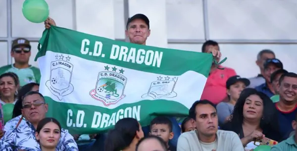 Fans de Dragón - Foto EDH/ Menly González