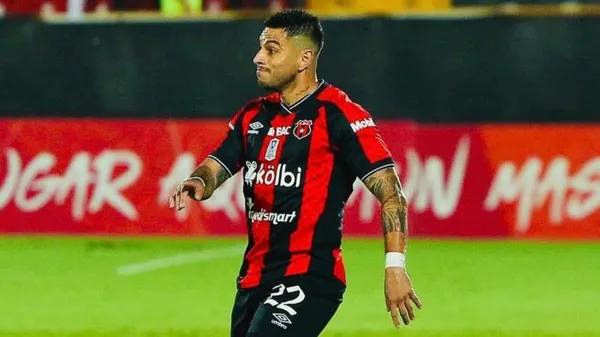 Matarrita calentó el ambiente tras el clásico (LDA).