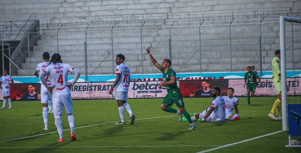 Erick Puerto es el segundo máximo goleador del Apertura 2025 en Honduras.