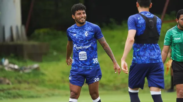 Johan Venegas regresaría con Cartaginés. (