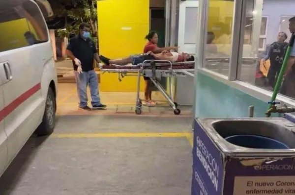 "Ñangui" Cardona fue ingresado de emergencia a un hospital de Honduras.