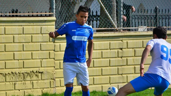 Primer gol de Óscar Santis en Europa con el Dinamo Tbilisi 