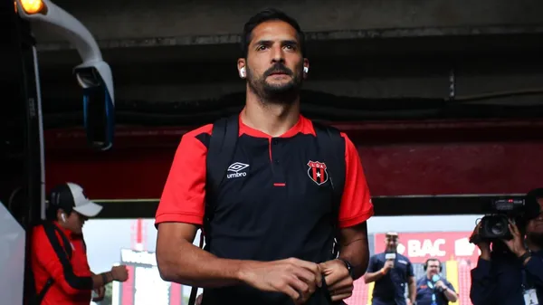 Celso Borges sigue con problemas legales.