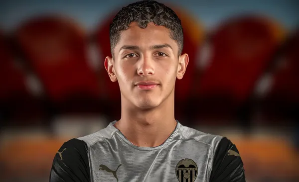 Warren Madrigal podría fichar para el Vencia de Mestalla. (
