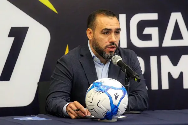 Luis Rosa, director de la Liga Primera, fue el encargado de anunciar el FVS.