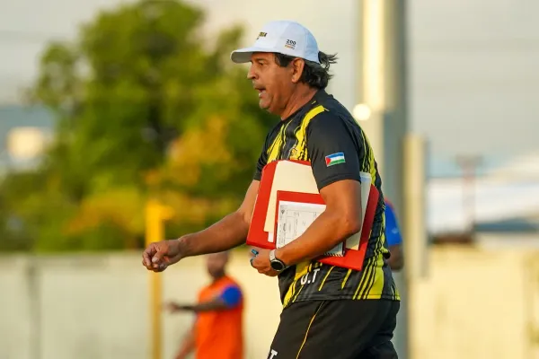 Saturnino Cardozo es uno de los DTs más pretendidos. (Liberia)