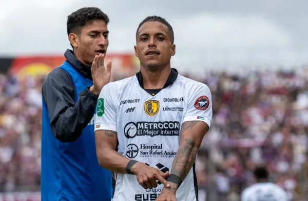 Alonso Hernández - Municipal Liberia 