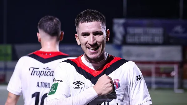 alajuelense-anderson-canhoto-festeja-gol