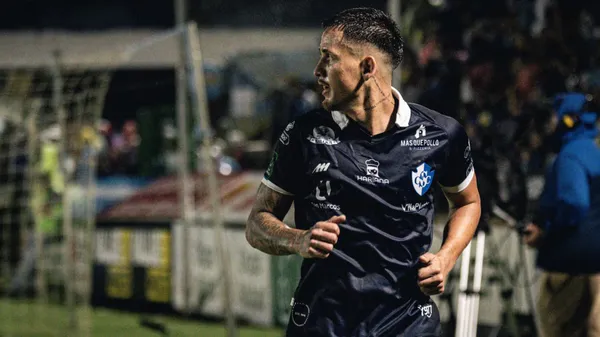 Christopher Núñez podría marcharse de Cartaginés.