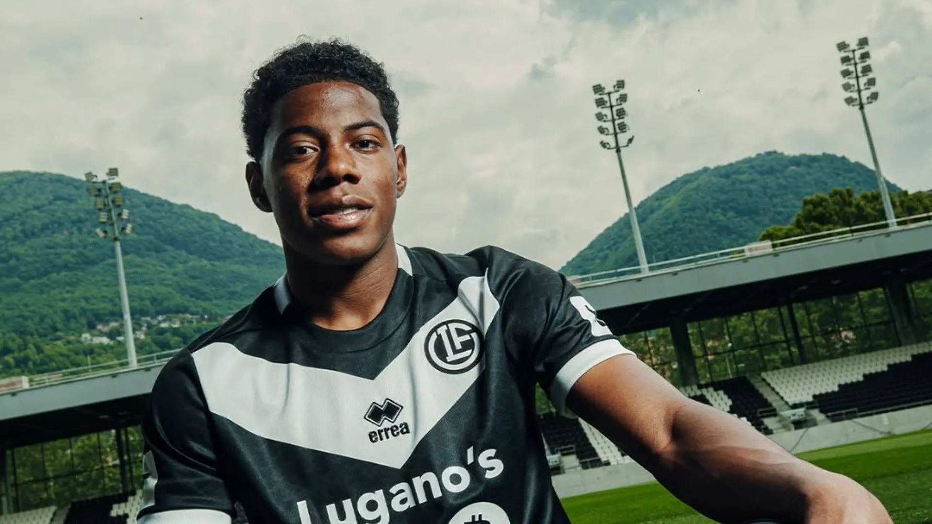 Dereck Moncada protagoniza nuevo gran salto a solo días de iniciar su aventura en Suiza