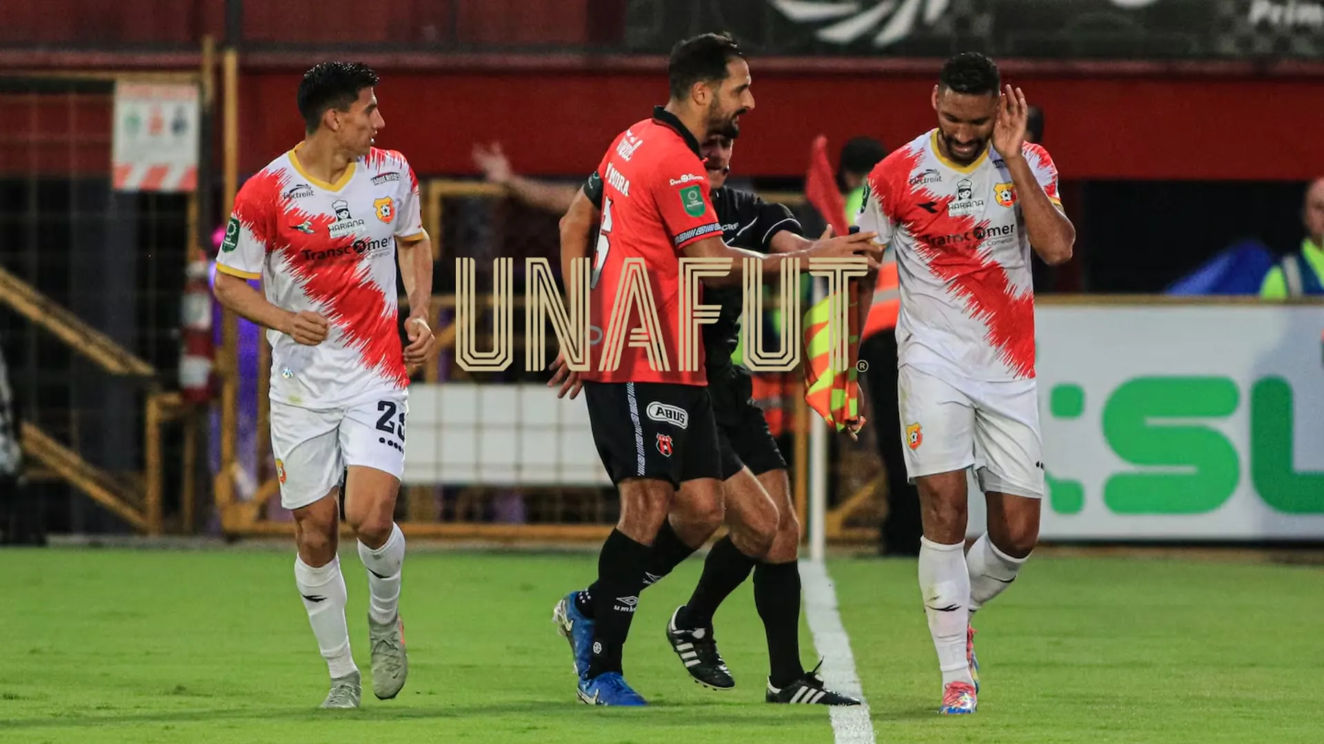 Unafut sanciona a Alajuelense y Jafet Soto.
