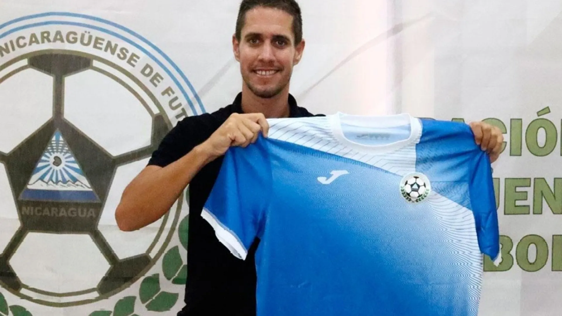 Fenifut presentó oficialmente a Juan Vita como nuevo entrenador de la Selección de Nicaragua