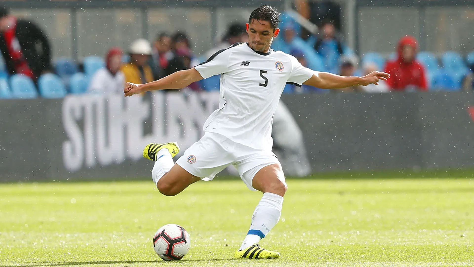 Futbolista de la Primera División de Costa Rica cambia de equipo y disputará la Conference League