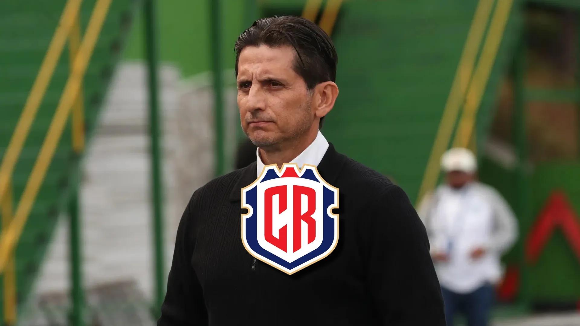 Ronald González empieza fuerte en Costa Rica.