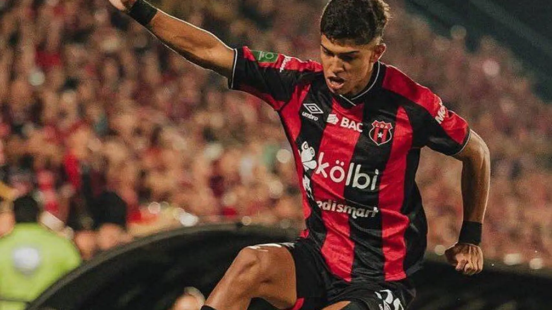 Isaac Badilla confirma la noticia que todo Alajuelense esperaba sobre su grave lesión