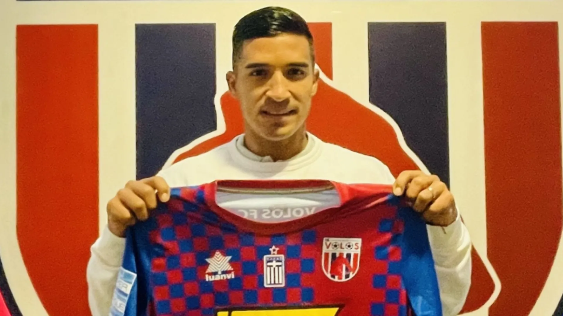 ¡Adiós, Olimpia! Michaell Chirinos fue presentado en el Volos FC de la Superliga de Grecia