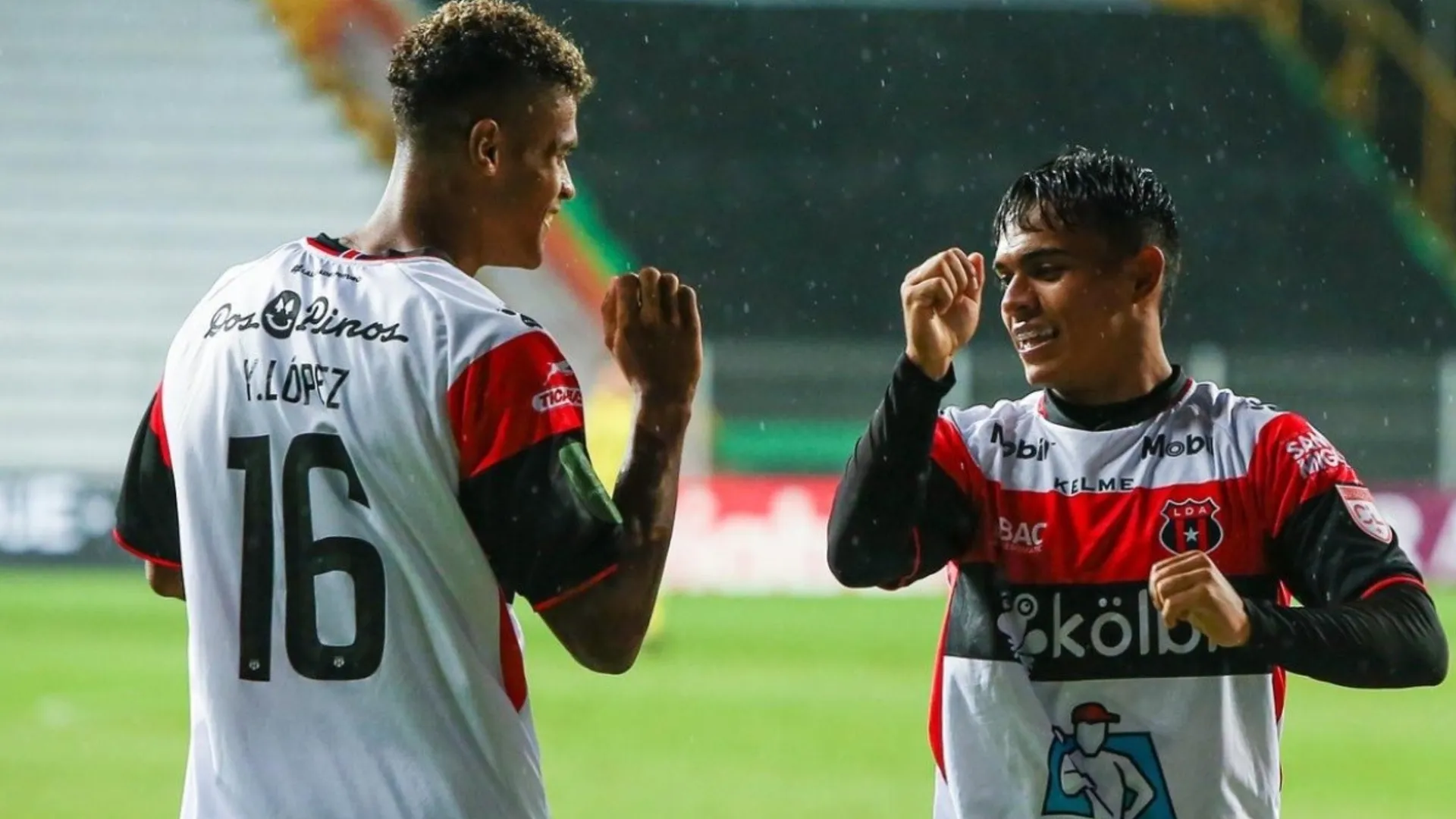 Se impuso la lógica: Alajuelense golea al CD Águila y avanza en Liga Concacaf