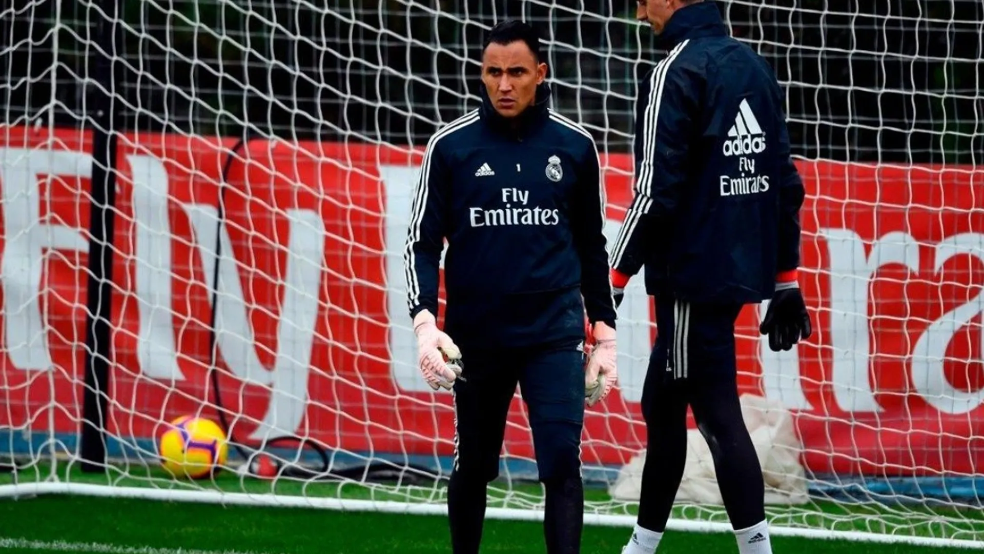 ¿Cómo manejará Solari la rotación de Keylor y Courtois?