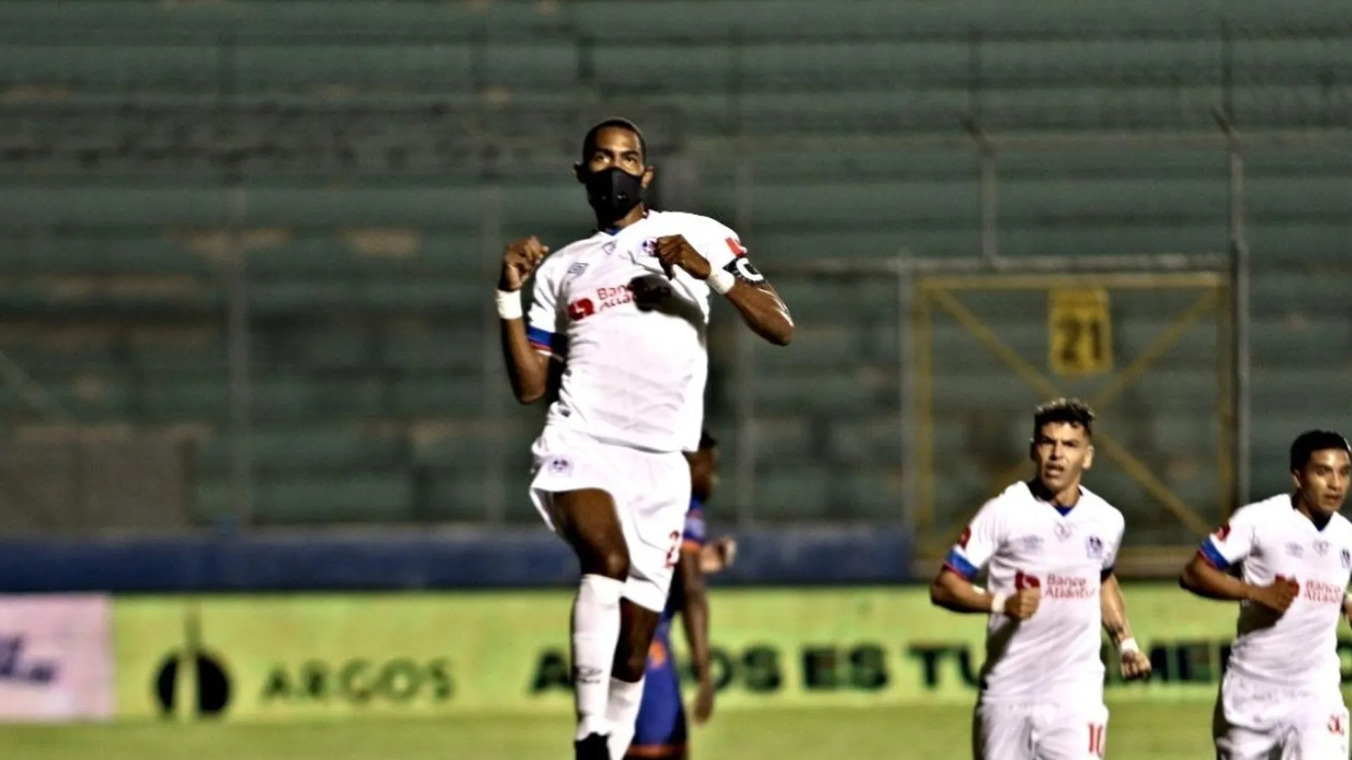 Olimpia consiguió su primera victoria en el Apertura 2020