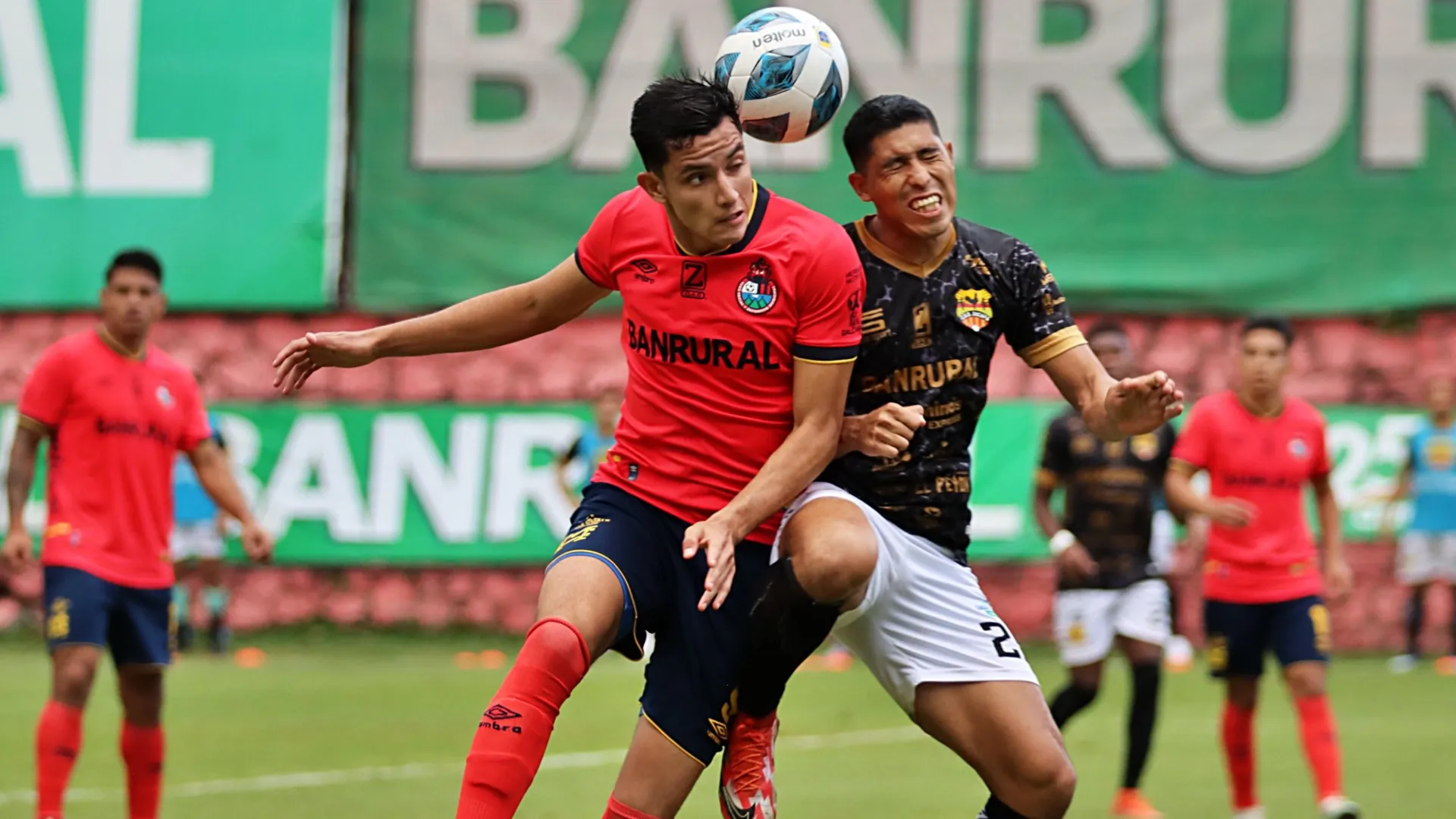 Siguen sin carburar: Municipal y Zacapa empataron 0-0 (VIDEO)