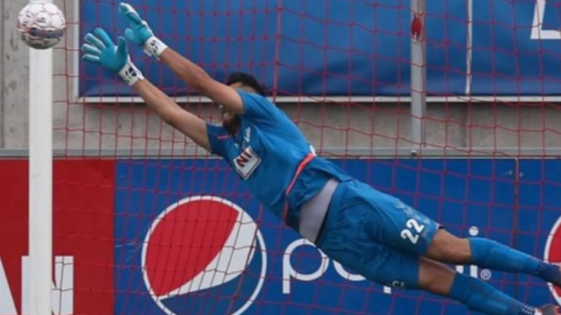 Gerson Mayén y ‘Chino’ Torres tendrán compañero salvadoreño en Guatemala
