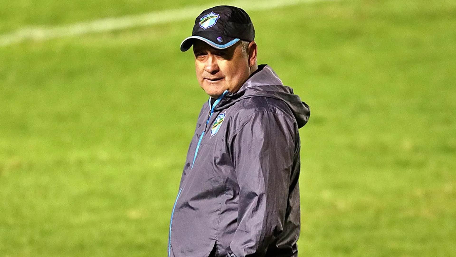 Willy Olivera sacude a Comunicaciones y señala a los culpables de la derrota vs. Alajuelense