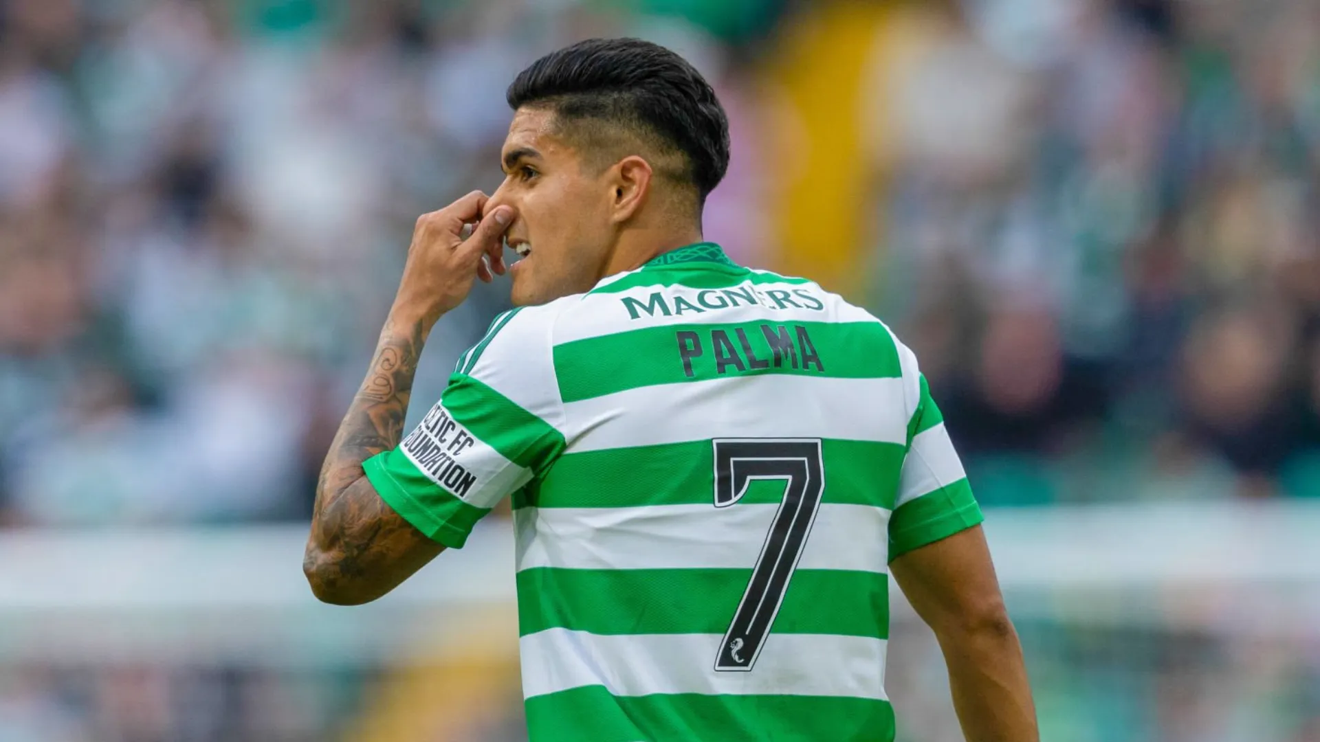 "No me sorprendería": en Escocia ven a Luis Palma con un pie afuera del Celtic